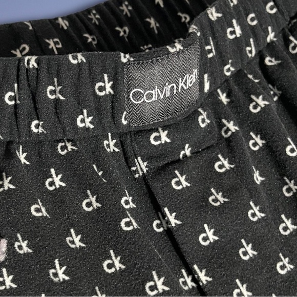 CALVIN Klein CK symbol Men’s Black Pajama Pants Size Large Elastic Waist - Picture 8 of 11